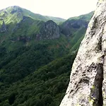 Aux 500 Diables Eco - Ξενοδοχείο Chambon-sur-Lac