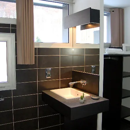 Hotel Aux 500 Diables Eco - Chambon-sur-Lac